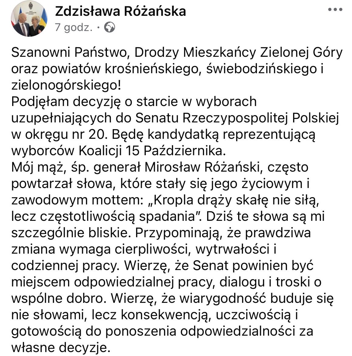 obserwujesobie's tweet photo. Zdzisława Różańska, wdowa po generale senatorze śp. Mirosławie Różańskim.

Sprawdzony patent wesołej wdówki Adamowicz. 
Pani Zdzisława ��podjęła decyzję” 🤡 i będzie startowała w wyborach uzupełniających na senatora, w imieniu K13G. 
Bo mandat senatora jest dziedziczony☝️ https://t.co/gpcJkMzcsw
