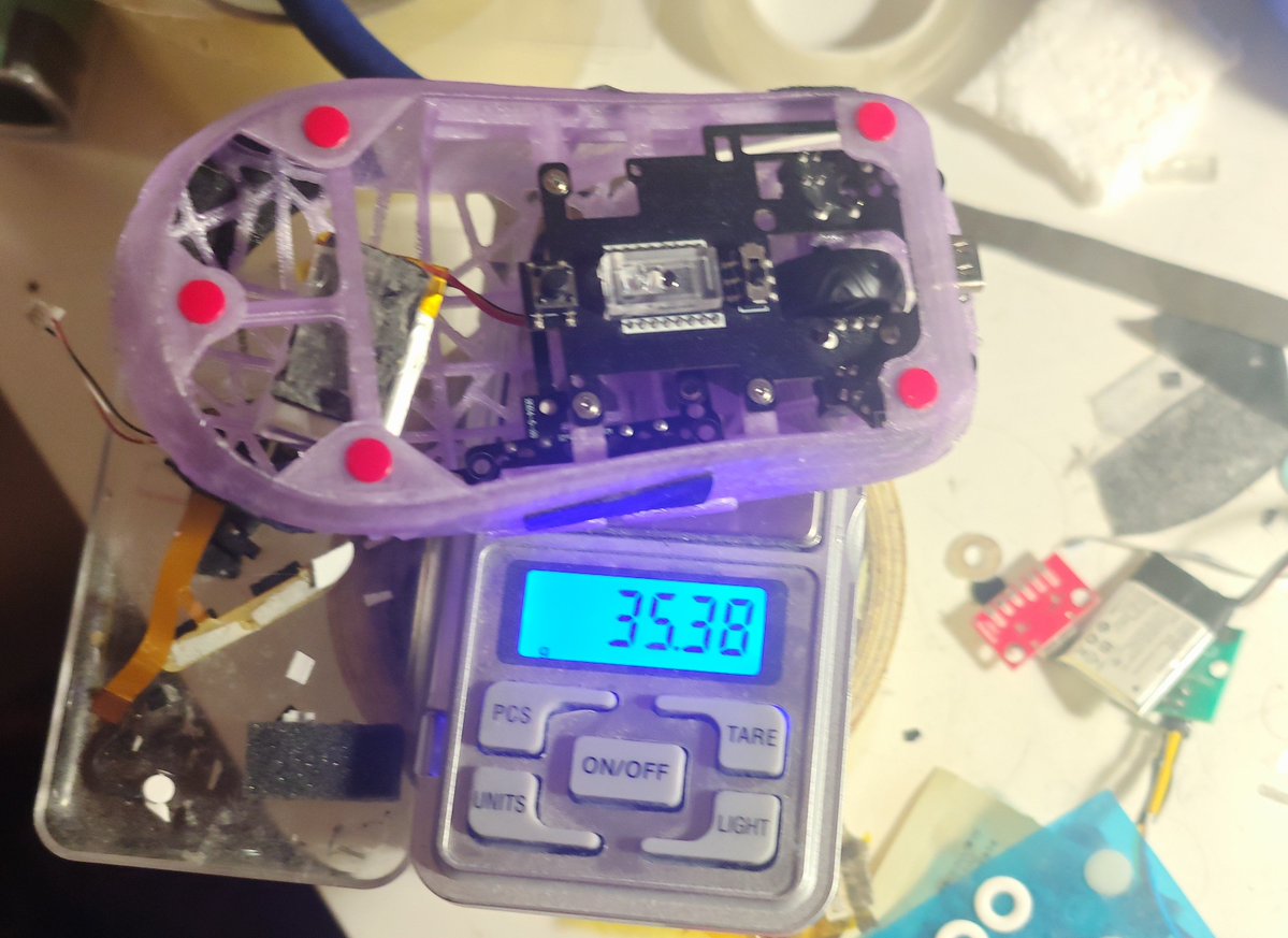 Riuk__2's tweet photo. I'm searching for a few people with a 3d printer that would like to test my large op1 shaped mod for scyrox v8 (no 0 followers account) https://t.co/z3LhrV9rRN
