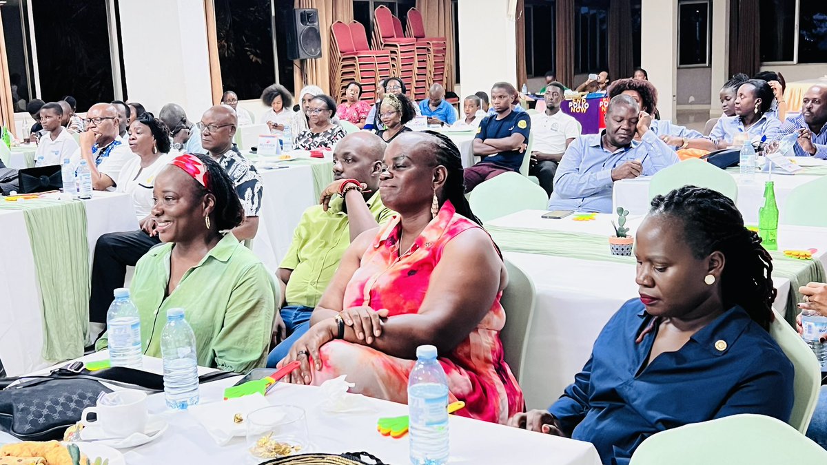 DGDanielDdam's tweet photo. This Sunday evening, I visited Rotary Club of Muyenga Sunday Sunset @MuyengaSSunset.

The club is set to renovate a spring well at Bukasa Primary School—an investment in safe water and a healthier community. I will be delighted to return and commission this impactful project before the end of the year.

I’m equally impressed by the club’s commitment to The @Rotary Foundation, pinning their President as Rotary’s newest Major Donor.

This is leadership. This is generosity.
This is Impact.

#Rotary #PeopleOfAction #CreateLastingImpact #RotaryFoundation