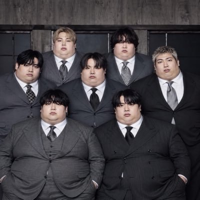 minhoburgers's tweet photo. @gayito_bts7 not reading all that #btsdisband + i need a sugar daddy https://t.co/FUmtrW0jBR