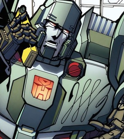 Skywarp555's tweet photo. Algo curioso de Transformers IDW es darse cuenta que luego de un punto Starscream y Megatron nunca vuelven a interactuar (en menor medida también pasa algo así con Soundwave)
Nisiquiera para el final de la continuidad https://t.co/RPONUr5Odd