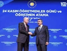 History0853's tweet photo. Sayın Cumhurbaşkanımız @RTErdogan’dan, asrın yüzyılında 2026 AGS puanıyla adil branş dağılımlı 50 bin öğretmen ataması istiyoruz. Genç öğretmenlerin umudunu büyütecek bu müjdeyi bekliyoruz. @Yusuf__Tekin @tcmeb @BulentCiftci 

#AsrınAtamasıAGS https://t.co/LkK5u4tkTa