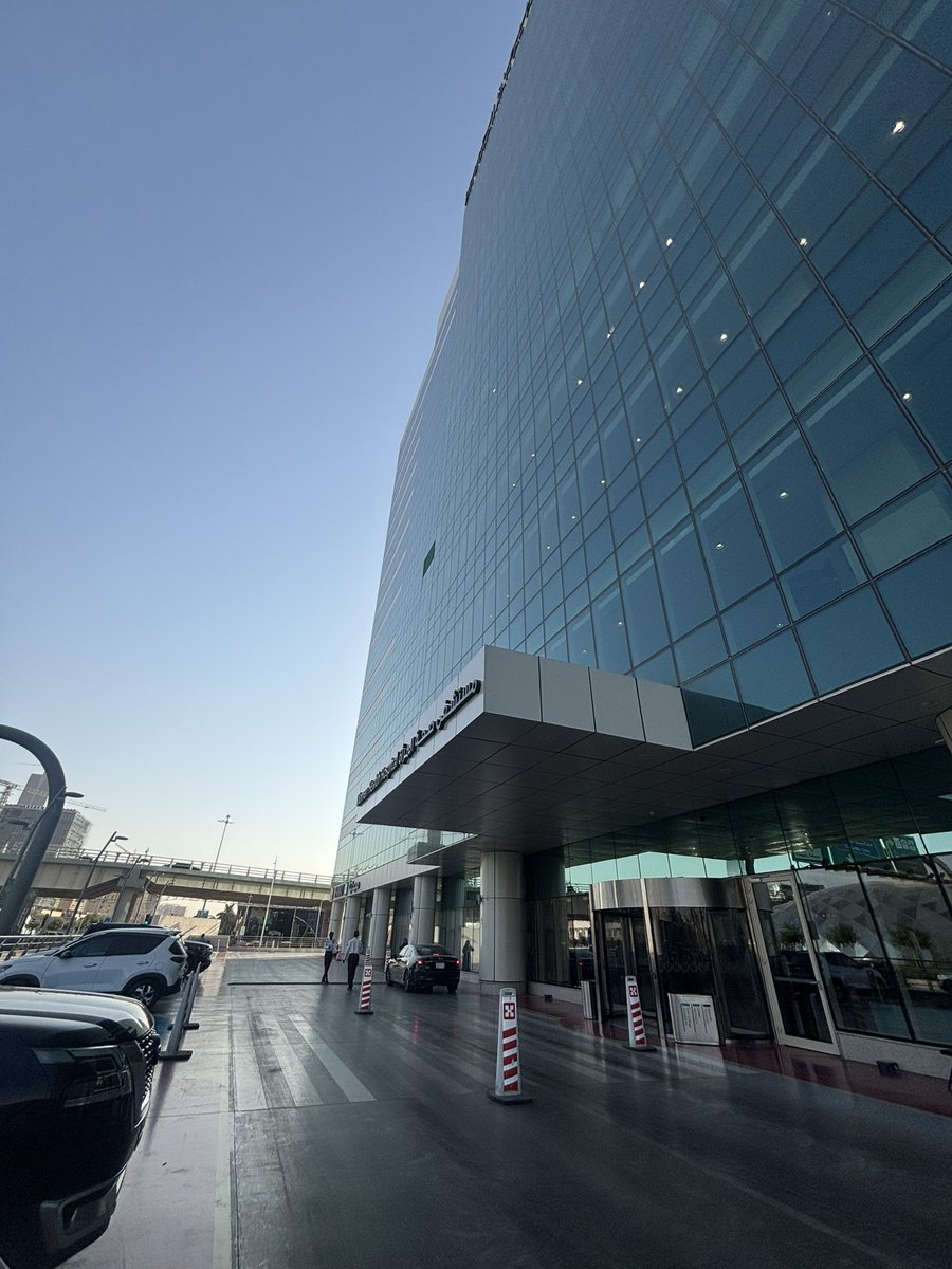 Wasan_med's tweet photo. أول يوم في الحبيب وعلطول لل OR
يديني انشدّت من كثر ما مسكت الريتراكتور 😭
صرت أنطلب أسكرب بدل ما أنا أطلب 🥰 https://t.co/QHM9k9mxFT