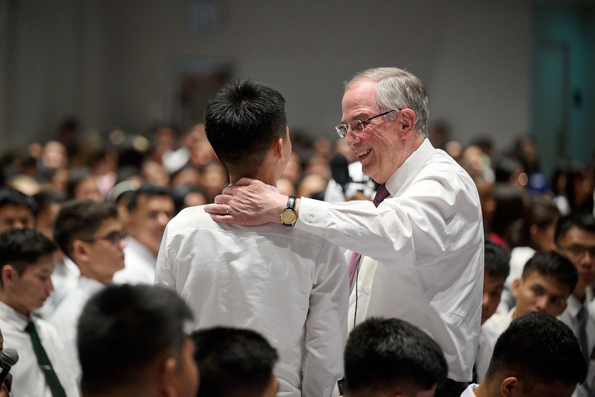 AndersenNeilL's tweet photo. It has always taken spiritual courage, born of faith in Jesus Christ, to be His disciple. In my responsibilities in traveling throughout the earth, I am so impressed with the remarkable disciples I meet.

It is our faith in Jesus Christ that gives us the courage to minister to others, live the word of wisdom, keep the law of chastity, honor the Sabbath Day, be honest in our tithing and to trust in our Father and His Son when unforeseen illness, financial troubles, or natural disaster upend our life.

I promise you that as you strengthen your faith in Jesus Christ by believing and following Him, and keeping His commandments, your answers will come, your spiritual power will increase, and your courage in Christ will define your character.

#GeneralConference