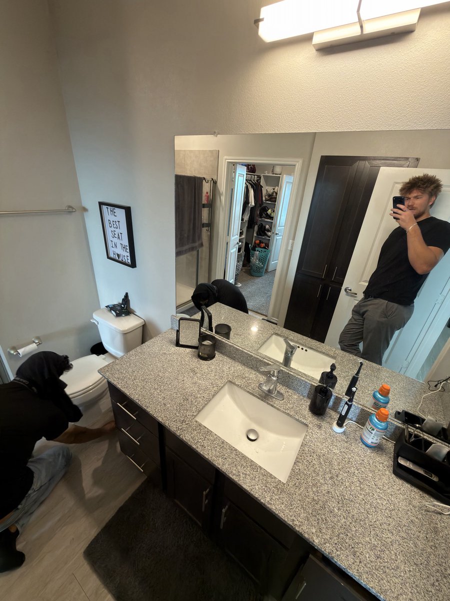 master_west99's tweet photo. beta heaven https://t.co/CqOOCV2KNy