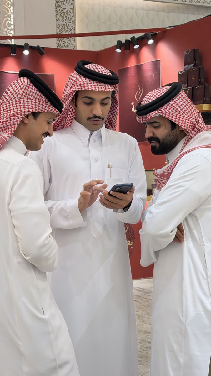 NADA____22's tweet photo. هذا اللي طلع معي بارت ٢ https://t.co/bvdvZiz1e5