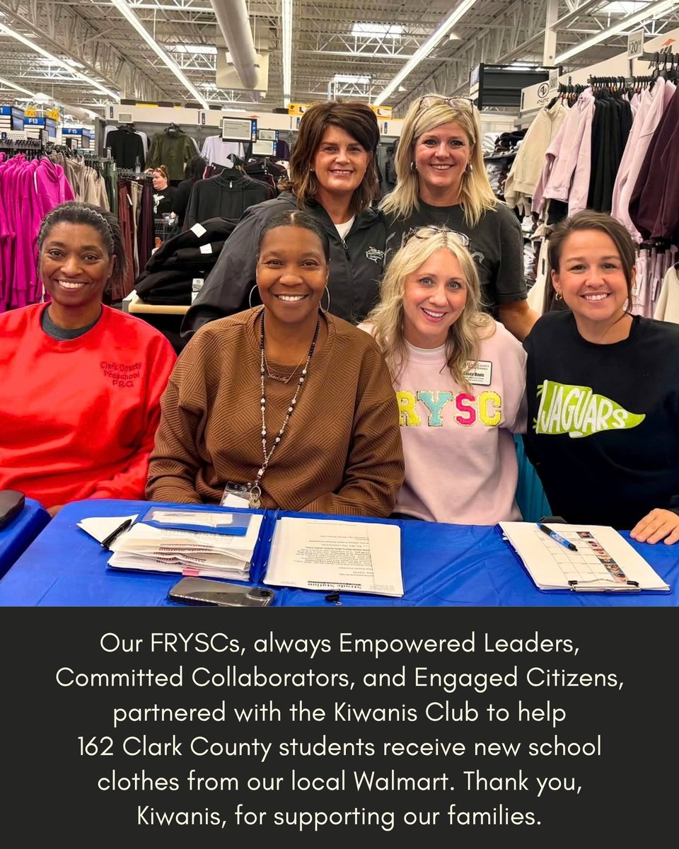 CCPSGoCards's tweet photo. LIVING THE PORTRAIT!
Celebrating a few of the everyday moments that make a difference across Clark County Schools. #GoCards #GrowingGreatness #LiveIt https://t.co/MBkCSmMRDU
