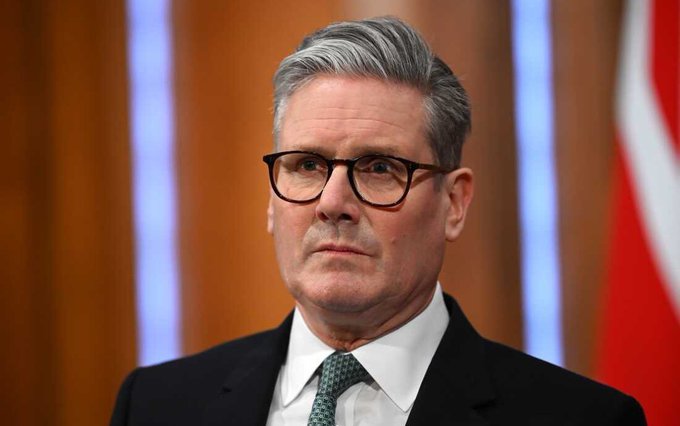 XRPBANK11's tweet photo. 🚨BREAKING: Keir Starmer will make a decision over the weekend with his family over whether he will resign in disgrace as Prime Minister, per the Times

  I think this is it… 📷 https://t.co/ldd2ZW5FDt