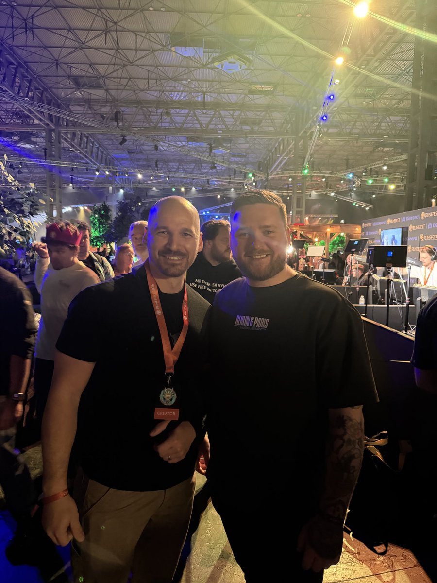 ResedRS tweet picture