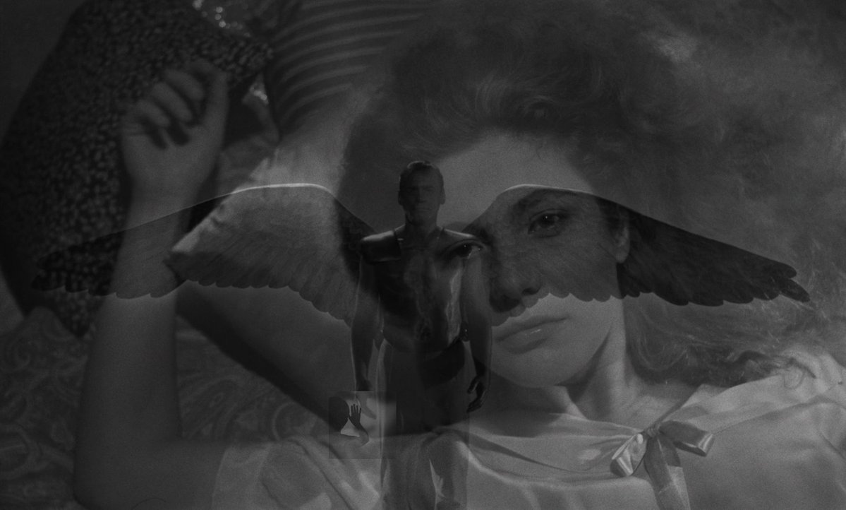 Retrofilmm's tweet photo. Wings of Desire (1987) dir. Wim Wenders https://t.co/IUaPCK3LLq