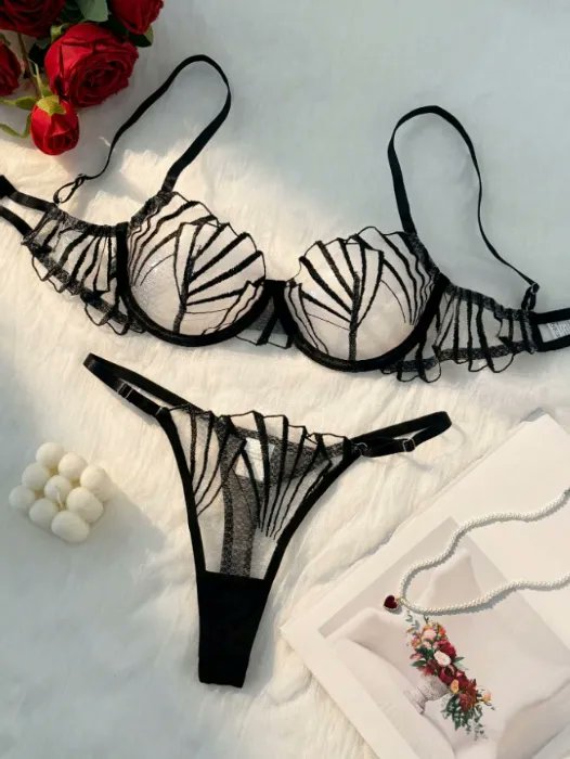 DeliciaRin_'s tweet photo. I just received 1 Set 2pcs Women's Black Halloween Embroidered Floral Daily Lingerie Set, Comfortable Elegant Bra And Panty Set from Anonymous via Throne. Thank you! https://t.co/CSSwxOETM6 #Wishlist #Throne https://t.co/rkopp546zq