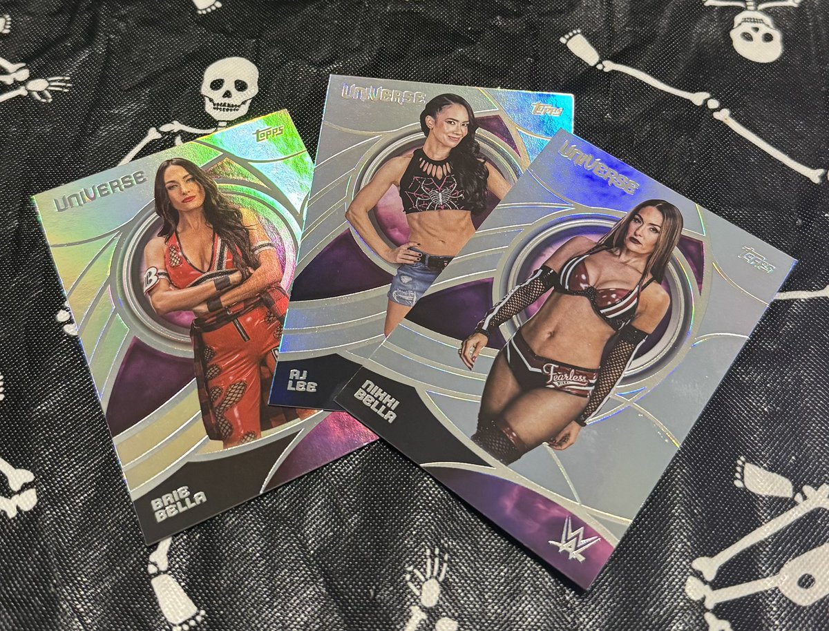 RHEASFLAIR's tweet photo. the holy trinity pull https://t.co/jARXEpCNFd