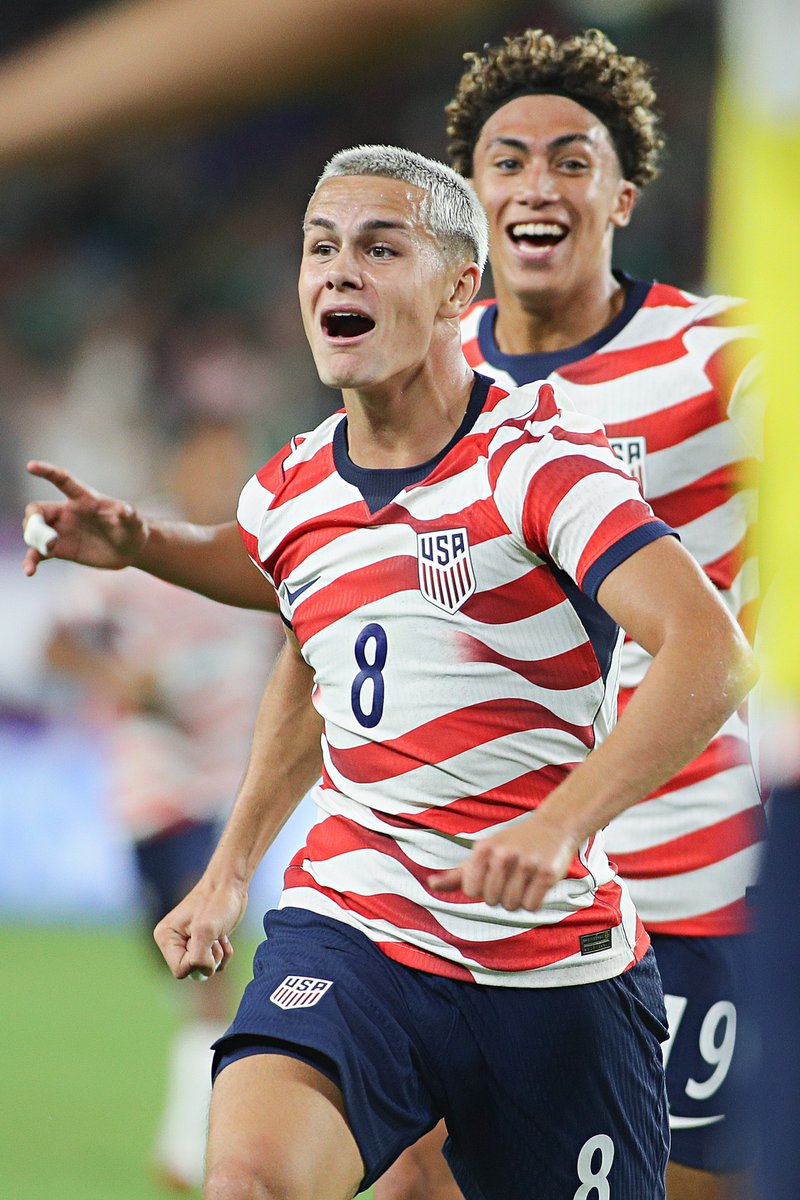 Growing in the right direction 📈

The @​USMNT teenagers passed the Mexico test with flying colors: <https://t.co/UuoxN8mMEo> 
 [📷](https://pbs.twimg.com/media