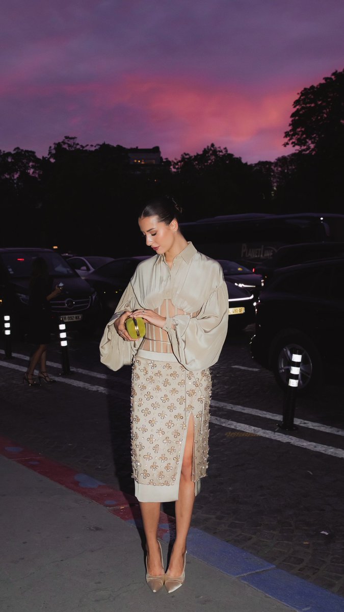 Isabelhpics's tweet photo. Isabel's elegance ⊹ ࣪ ˖ https://t.co/A9EkyYuheW