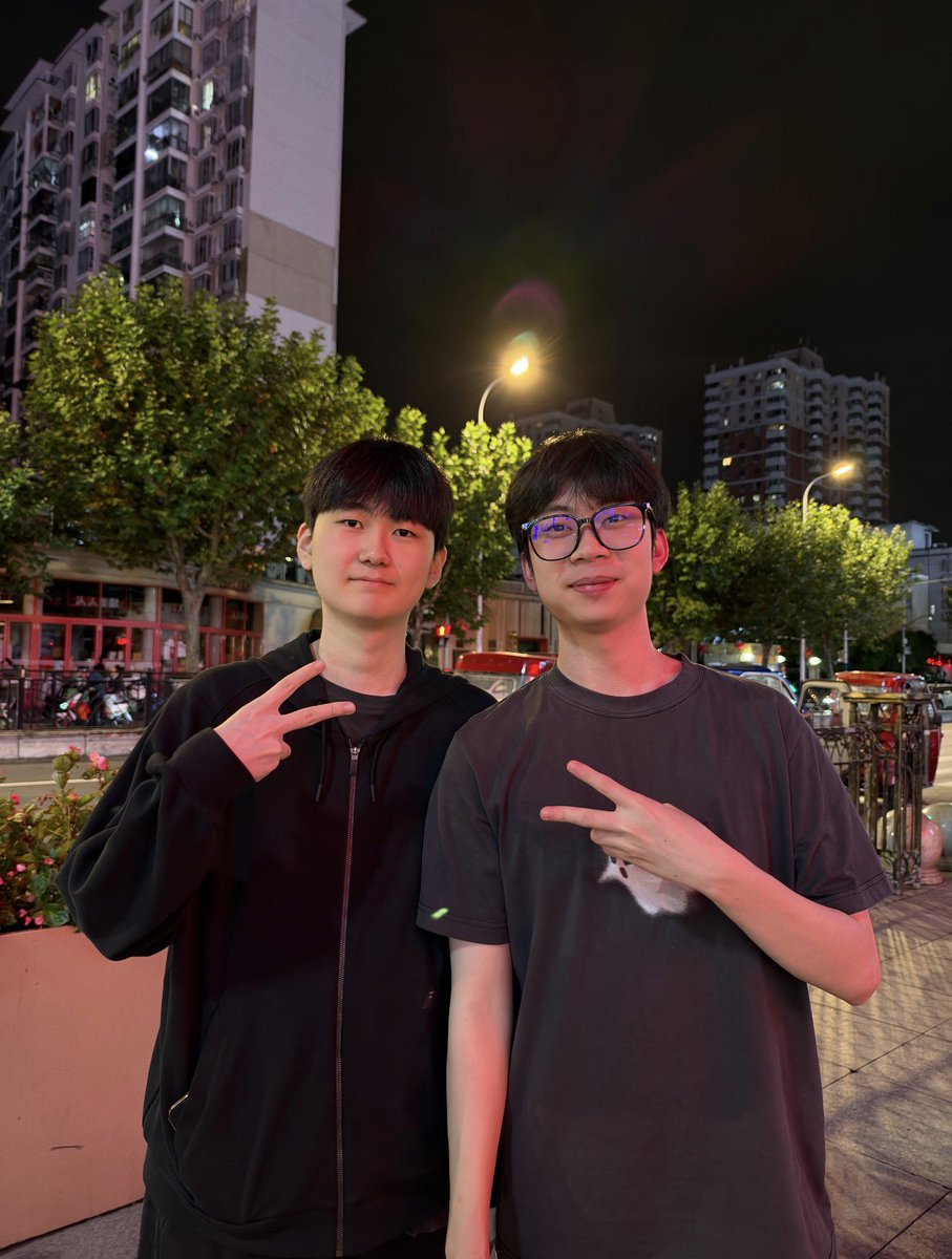 JING__ovo's tweet photo. ©️FPX_coconut 선수  https://t.co/gZv0dk1Pyl

#Xross https://t.co/jZs2lyCDEq