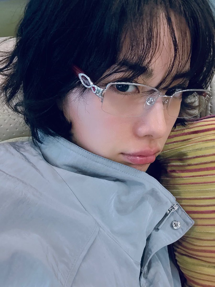 b3solid's tweet photo. anywaysss🤤 #nanahyun https://t.co/L5iAu9KDxU