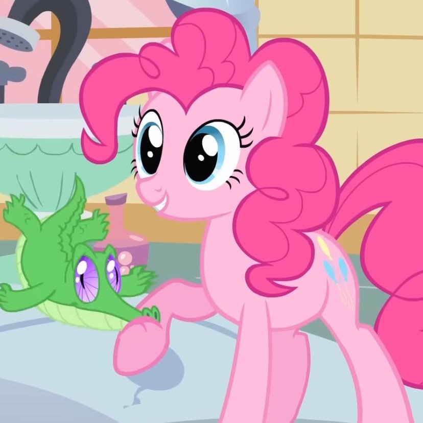 madeofcandyy's tweet photo. I love when Gummy bites pinkie and she doesnt give a hoof its soo funny https://t.co/N4OMa6FgYX
