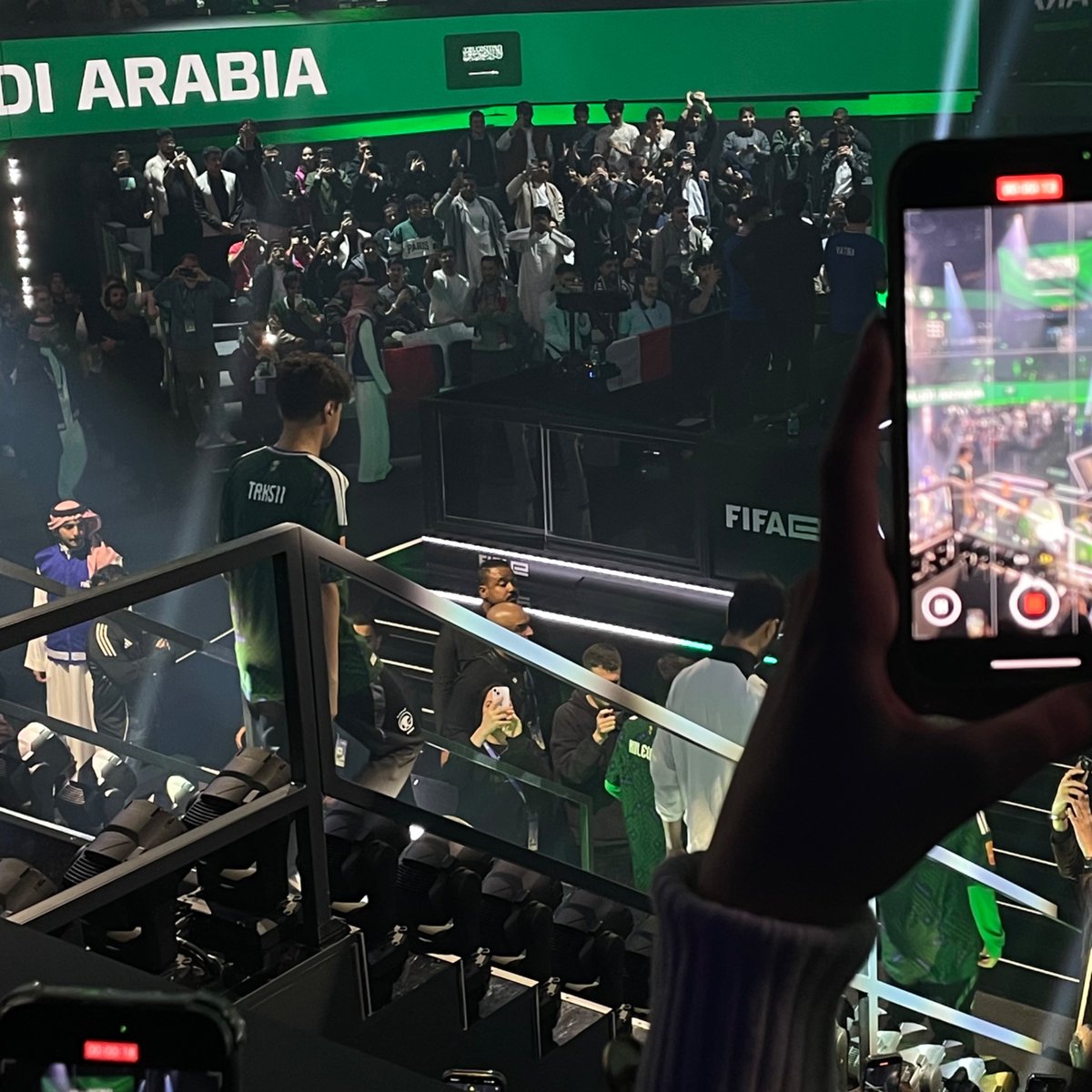 rlmenafile's tweet photo. للأبد ترك بيبقى فخر للسعودية وبطل النسخة الأولى للبطولة!!🇸🇦💚 https://t.co/ilBPNwe55k