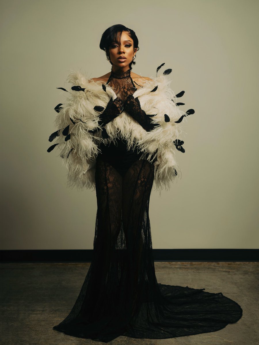 wavecheckers's tweet photo. Lil Mama celebrating her 37th Birthday 🪿 https://t.co/mOeMvF3WRq