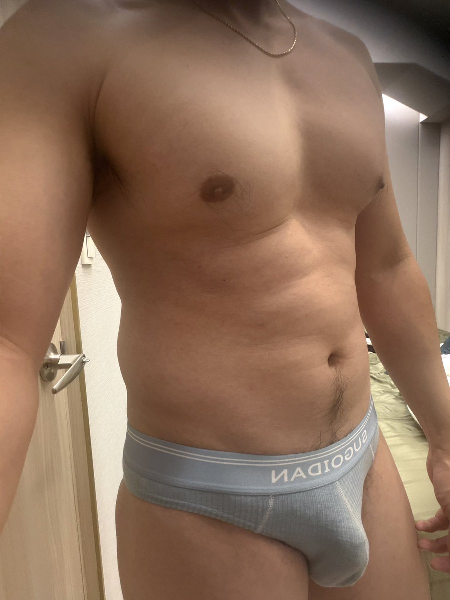Zhua1A2b's tweet photo. 終於又多增加一公斤
到77kg 👏
繼續💪 https://t.co/LHPMaHg9eC