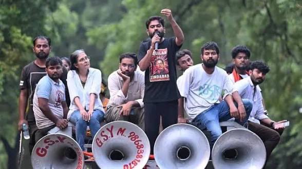 LtGenAshokInf's tweet photo. #MyIndia
A warning for all those who are trying to derail the development process of Bharat 🇮🇳 by malignity will get what they deserve! Nationalists of our country are extremely observant and watchful! https://t.co/c2SI5cXRsw