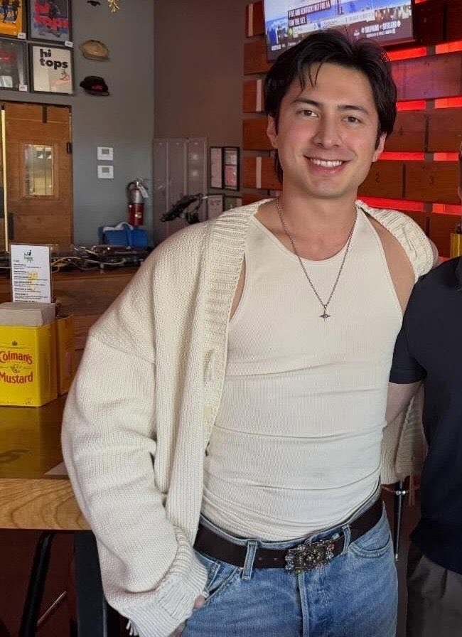 hudnose's tweet photo. it’s him and that flower belt against the world https://t.co/LHwVCOxp75