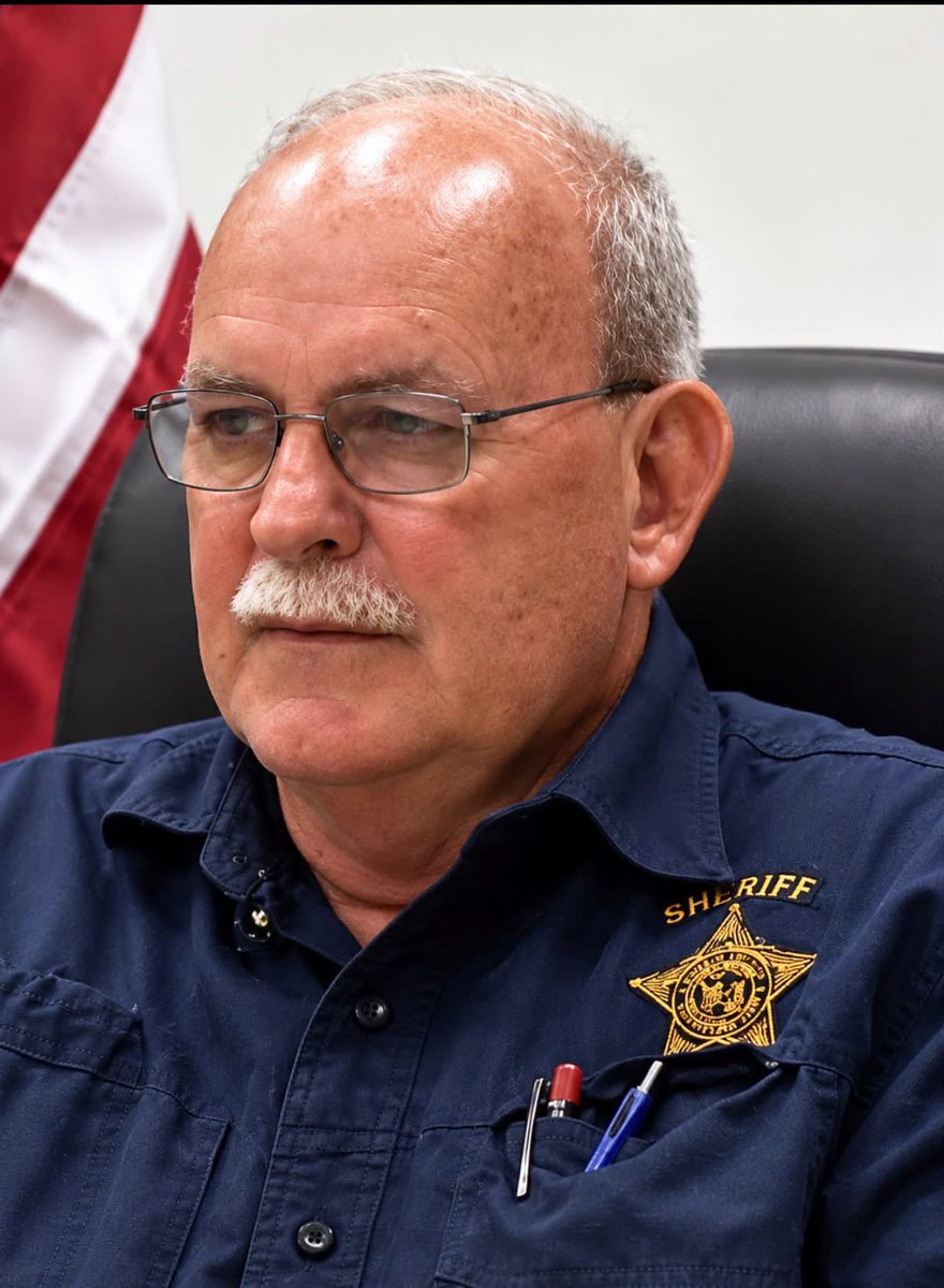 SeeRacists's tweet photo. A SHERIFF has been charged with raping a woman. He is now telling the court he is too mentally ill to stand trial.

Yes, you read that right…..

Curtis Cochran, 73. 

⚫He was the sheriff. He resigned in July 2025 after he was charged with sexual assault. Weeks later he was charged in a separate case with second-degree forcible rape.

⚫He is also charged with sexual battery, soliciting prostitution, and assault on a female.

⚫He has been free on bond since the charges were filed.

⚫Last month his lawyer, Jack Stewart, filed papers saying he will assert mental incapacity or mental illness that would render Cochran incapable of proceeding to trial.

⚫The hearing is set for November 4 in Swain County Superior Court in Bryson City.

Second-degree forcible rape is a Class C felony in North Carolina. 

If convicted, the range is about 4 to 15 years, depending on his record. He would also have to register as a sex offender for life.

HOW DOES A SHERIFF DO THIS!!!!!!!!!!