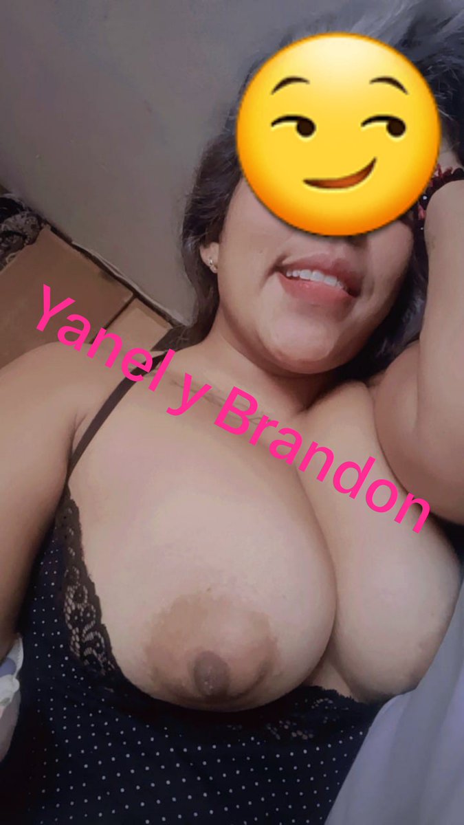 BrayanGome7bvw's tweet photo. @Esposas2026 @fisitsom81 Me facinan las tetaz de mi Nalgona 🤤🤤🤤 https://t.co/wA3dZYpFkU