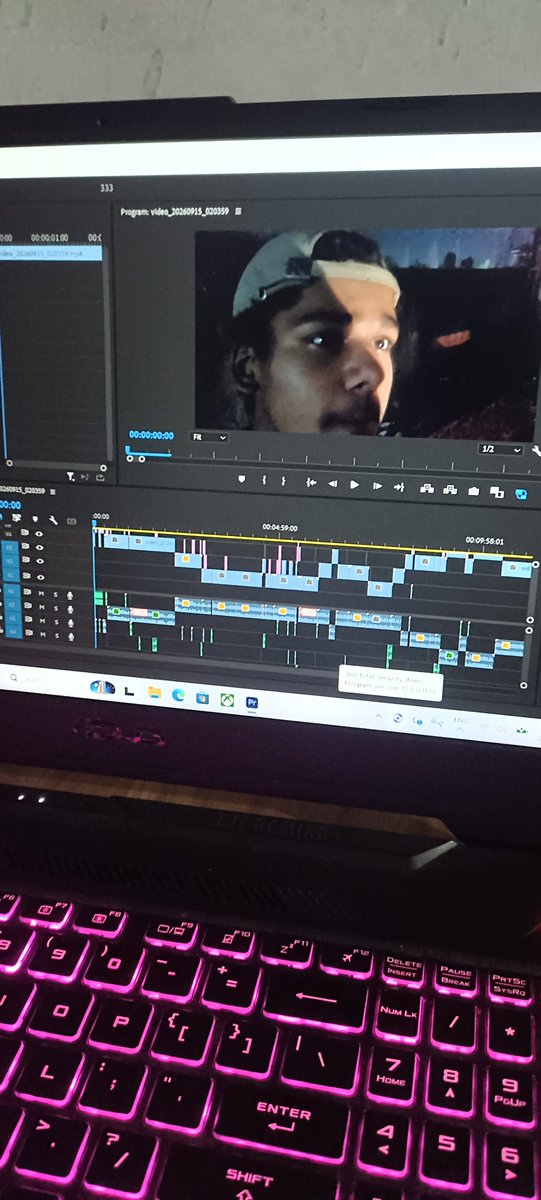 ShivalChou7c's tweet photo. 🎬 Looking for a Video Editor?

I’m a video editor specializing in YouTube videos, Shorts, Reels &amp; cinematic content using Adobe Premiere Pro.

✨ Clean &amp; professional editing
🎥 Cinematic cuts &amp; storytelling
🎵 Beat-synced music &amp; sound design

📩 DM me for editing work. https://t.co/kLAPNwMcZF