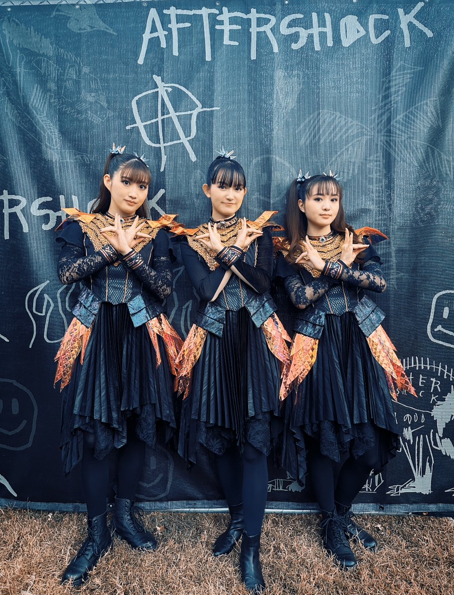 BABYMETAL_JAPAN's tweet photo. Thank you for coming to "Aftershock Festival"🦊🦊🦊 
#BABYMETAL #Sacramento @AFTERSHOCKSAC https://t.co/EK0awRdPtR