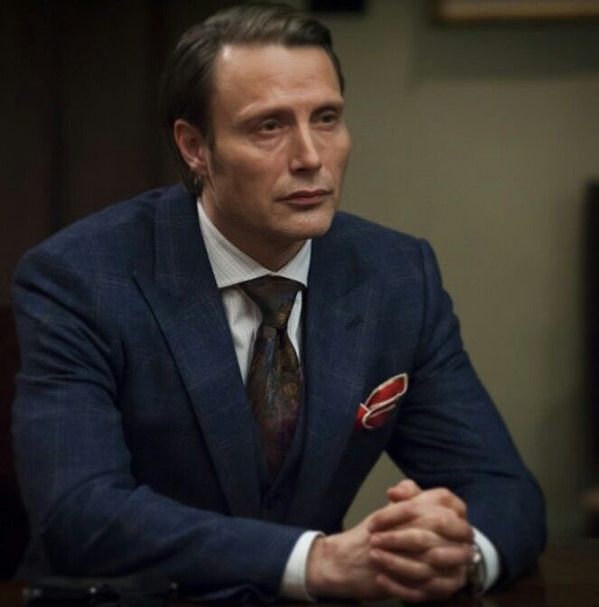 cervviidae's tweet photo. so cute how the moment hannibal felt vulnerable and frightened by the weight of his own feelings, his immediate instinct to regain control was to painstakingly restitch his person suit most notably by gelling his hair back SO severely https://t.co/eL2VjSKVPN