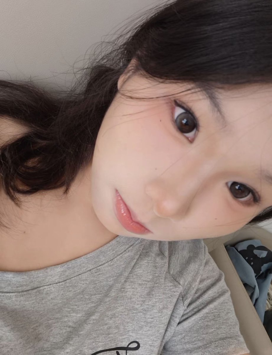 cat9li's tweet photo. 今天不收门槛Aicheng-cheng1314，限时加Aicheng-cheng1314 https://t.co/5NdTIiEE7g