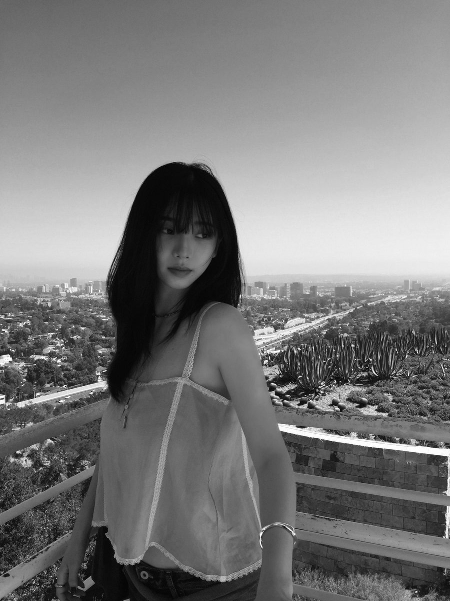 octoberfail's tweet photo. “She was dreadfully romantic. She read too many novels and carried her ideal world wherever she went.” https://t.co/0iGnUO4cbn