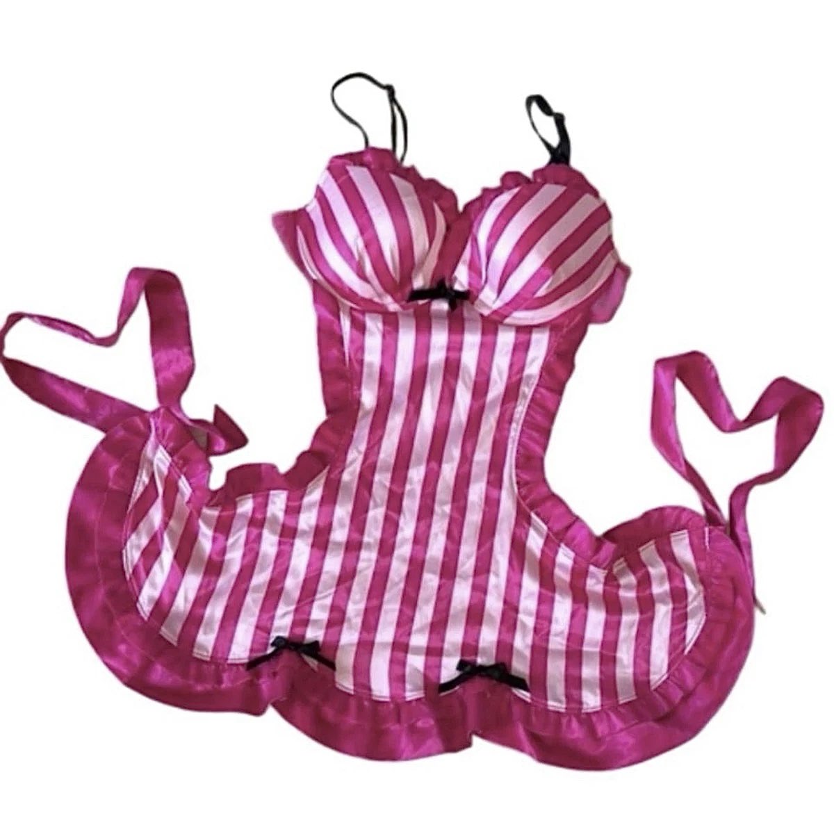 virtualh3arts's tweet photo. Victoria Secret’s sexy little things aprons 🎀 https://t.co/b5CVNaI1zO