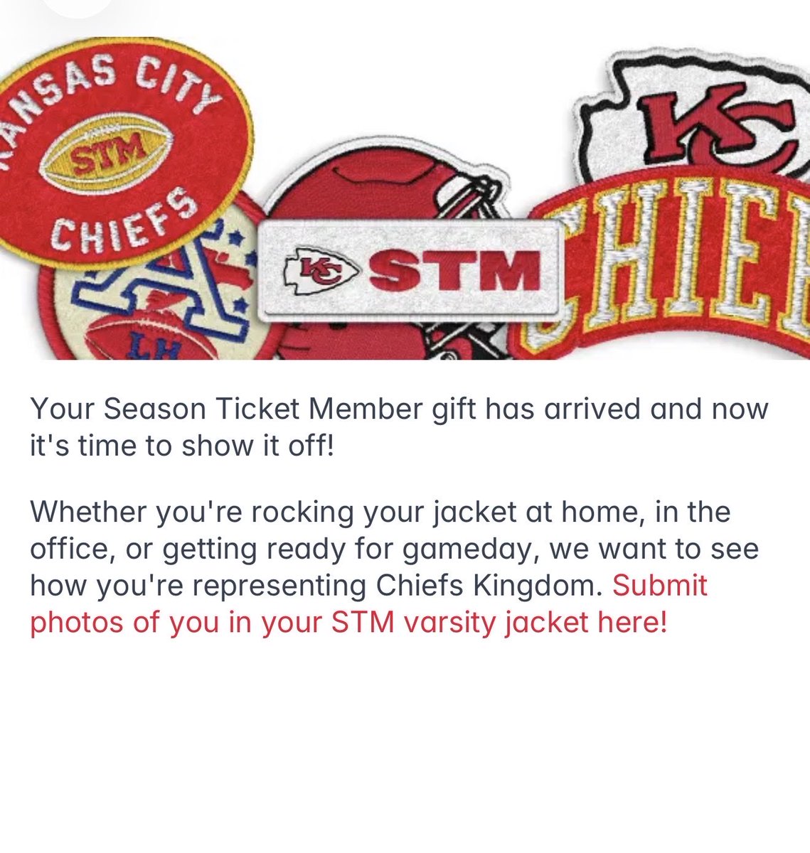 YoxCity's tweet photo. @Chiefs #STM Jacket #ChiefsKingdom 🏈 🏟️ 🎲 🃏 #AFCWest https://t.co/zUyTJV3Pts