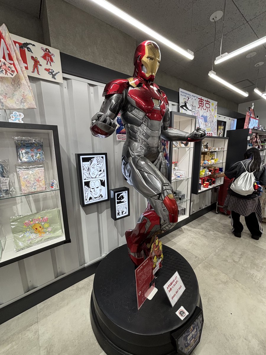 umochi_i's tweet photo. アベンジャーズエンドゲームアンコール上映見てきた🎶
劇場で見たらそりゃもう大泣きです‼️普通に。皆かっこいい、大好き😭
帰りにマーベルショップも寄れてｳﾊｳﾊだ^ᴗ ̫ ᴗ^♩
明日も大学全休なので見に行くദ്ദിᐢ- ̫-ᐢ₎ https://t.co/ifhvWokCo8