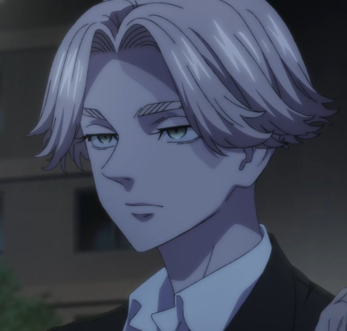 inuicode's tweet photo. this man is so ethereal, so pretty and handsome. his face looks so calm and cool, like... is that u, seishu inui https://t.co/0CyeEUHMrr