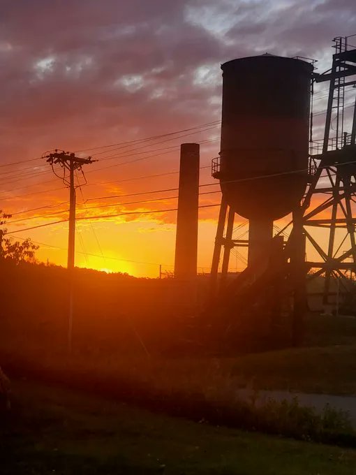 GnomonChronicl1's tweet photo. #TwoYearsAgo
Ely, Minnesota
4 October 2024
7:17 am
Sunrise at Pioneer Mine https://t.co/M1PiNpA3dF