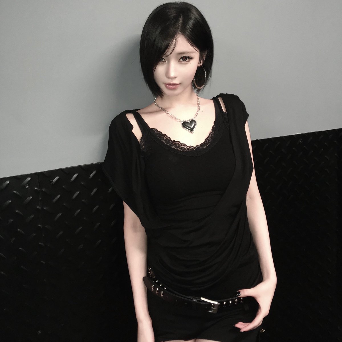 asasource_'s tweet photo. 041026 ASA Weverse update
“Noir state of mind🕷️”
#ASA #아사 #アサ #ENAMIASA
#榎並杏紗 #BABYMONSTER https://t.co/ZWbm7izQa5