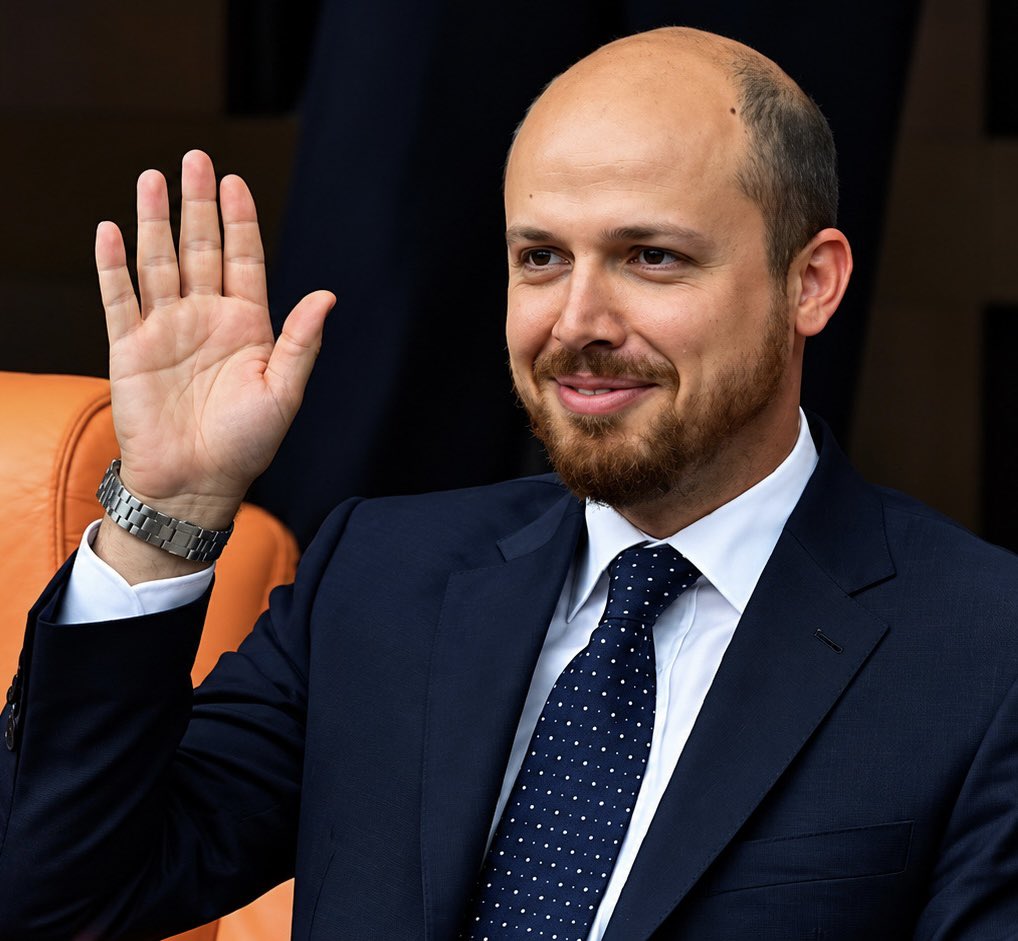 ajansmuhbir1923's tweet photo. 13’üncü Uluslararası Bediüzzaman Sempozyumu’nda konuşan Bilal Erdoğan, Kur’an’da geçen “Bir topluluğa olan kininiz sizi adaletsizliğe sevk etmesin” sözüne vurgu yaptı. https://t.co/M8lGs8xRrT