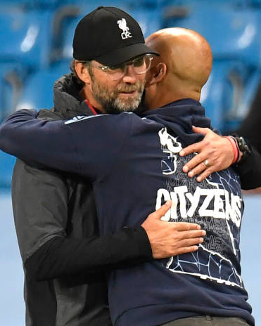 EPLworld's tweet photo. 🚨🚨 

يورغن كلوب: "أكن احترامًا كبيرًا لبيب غوارديولا، وللكرة التي قدمها مانشستر سيتي خلال الفترة التي كنا ننافسهم فيها." 

"نوعية كرة القدم التي كانوا يقدمونها، ونوعية الخصم الذي كانوا يمثلونه لنا، الأمر يفوق الوصف بمراحل، المستوى كان مرتفعًا جدًا." 

"إذا تم فرض أي عقوبات عليهم، فلا علاقة لي بالأمر." 

"ولهذا السبب، أنا أنتظر لأرى ما سيحدث." 

"الإجراءات القانونية مستمرة منذ فترة طويلة، وأفترض أنه سيكون هناك استئناف وهذا سيستغرق وقتًا طويلاً." 

"أنا بعيد جدًا عن هذا الأمر بأي شكل من الأشكال، ولا أشعر به على الإطلاق." 

"لست بحاجة إلى الفوز بلقب الدوري الإنجليزي الممتاز عدة مرات أخرى، أنا سعيد تمامًا بما حققناه."

"لقد تنافسنا على أرض الملعب، ولا يمكنني قول أي شيء عن بقية الأمور لأنني لا أعرف بالضبط ما الذي يدور حوله الأمر." 

"وبصراحة، لست مهتمًا بذلك أيضًا."