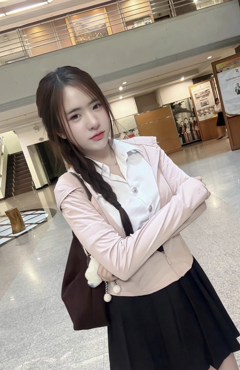 AmalSnithie's tweet photo. 💄”ตอนแรกก็ไม่เชื่อ จนกระทั่งลองใช้เอง... ไอเทมลับที่บิวตี้บล็อกเกอร์เกาหลีโหวตให้เป็นอันดับ 1!“ 🦋 ครีมกันแดดเนื้อซูเฟล่ บางเบา คุมมันนาน 🌤️
🆔 ef999999999
#รับงานสมุทรปราการ #ปากน้ำ #สำโรง https://t.co/oP3Uwd2qxV