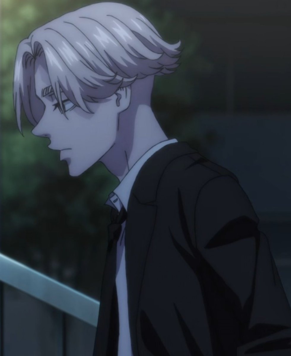inuicode's tweet photo. this man is so ethereal, so pretty and handsome. his face looks so calm and cool, like... is that u, seishu inui https://t.co/0CyeEUHMrr