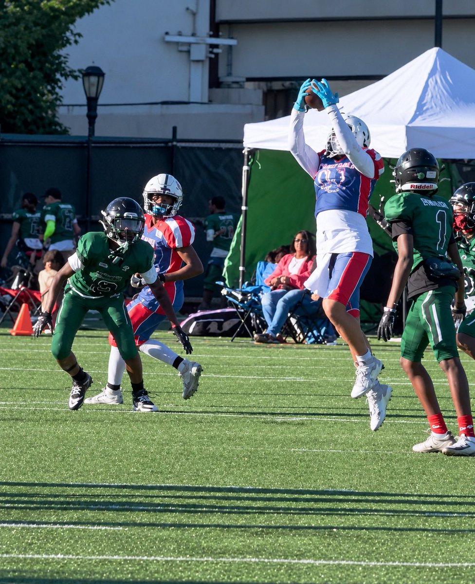 AJLombardi2013's tweet photo. Making plays on BOTH sides of the ball. Different position, same impact. 😤🏈

AJ LOMBARDI | CLASS OF 2032
DE | WR

#TwoWayThreat #ClassOf2032 #AJLombardi #BuiltDifferent https://t.co/mV9MpbrWxZ
