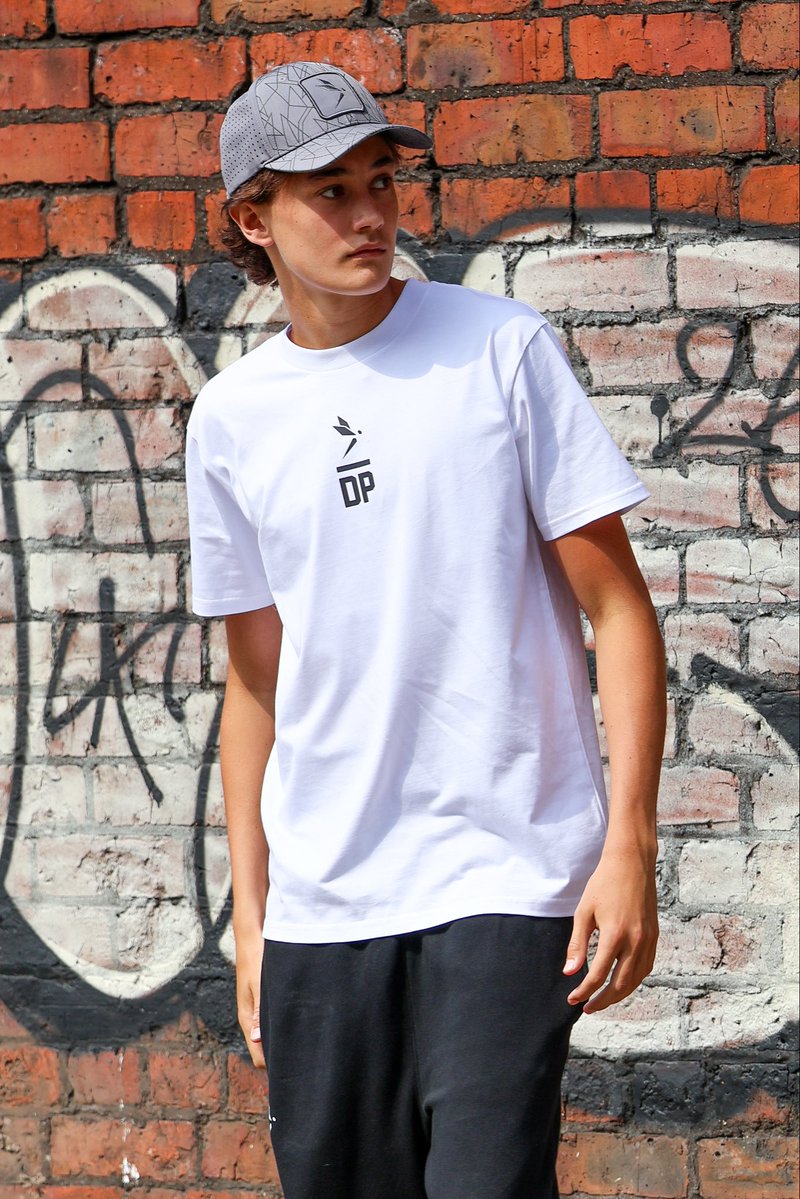 DebeauPerform's tweet photo. Performance wear without limits 🖤
#debeauperformance https://t.co/LUP1kbm0ez