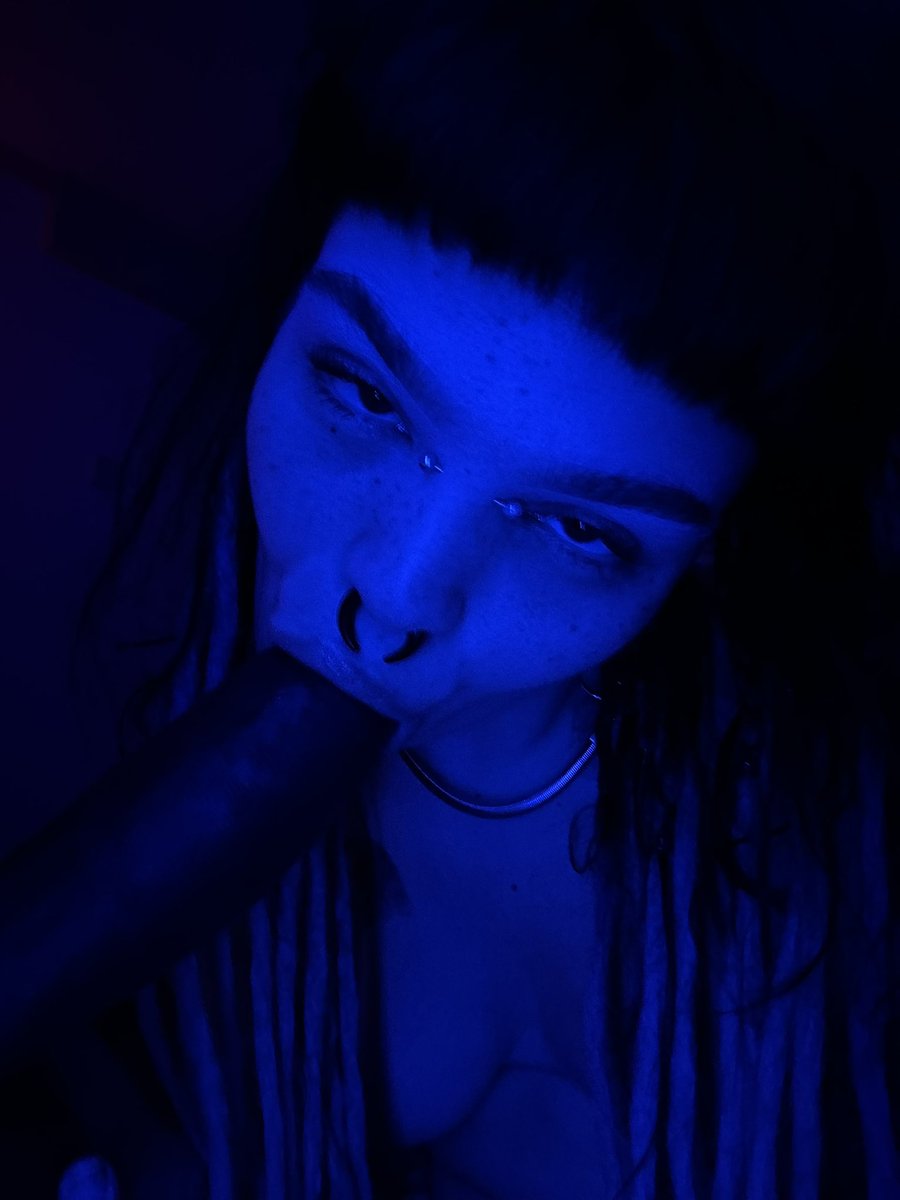 WorshipKushty's tweet photo. brainless gooner princess 

🌀(buy my content)🌀 https://t.co/rocjgJXnzW