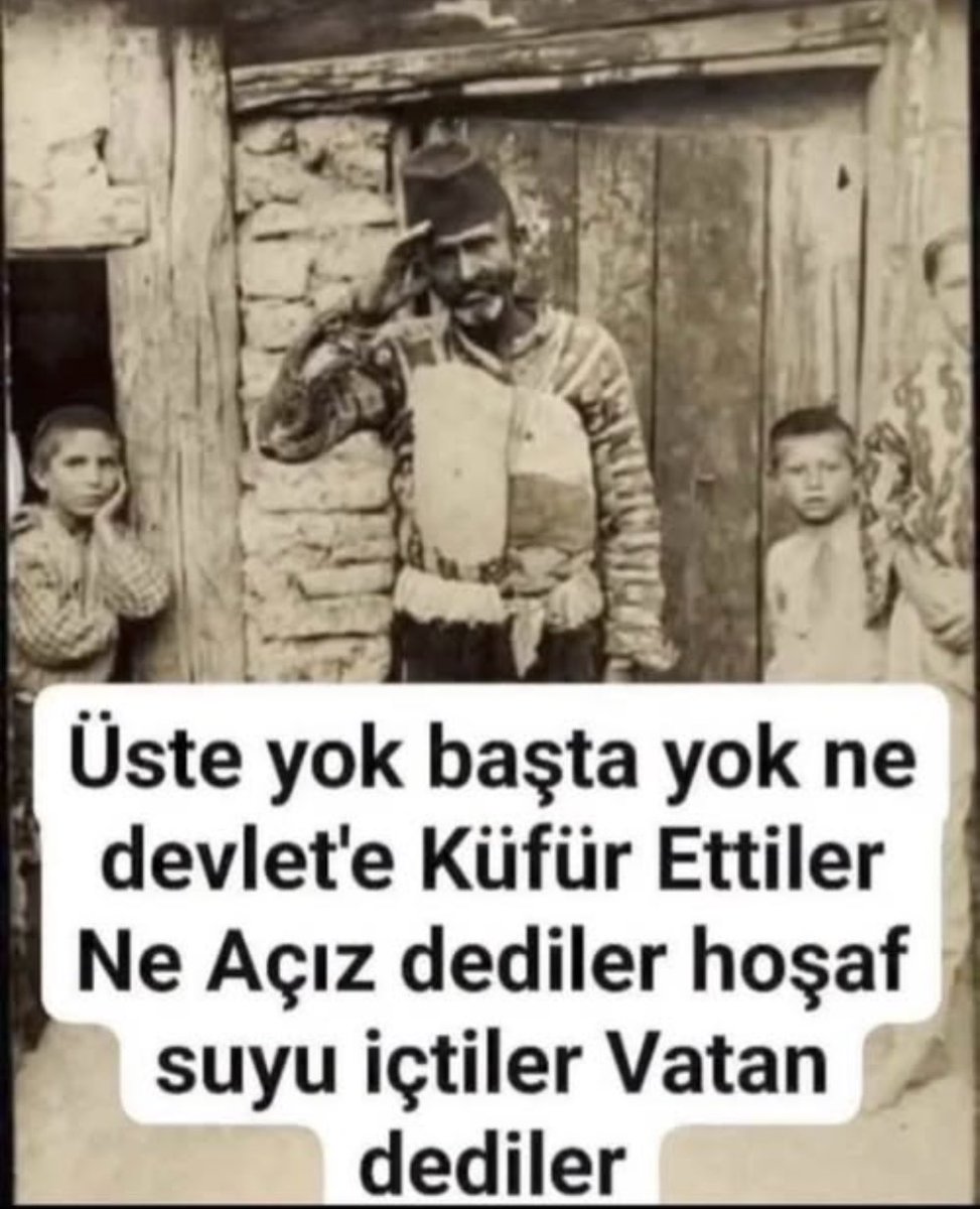m_a__s_1453's tweet photo. Hep aç yattılar hiç açız diye feryat etmediler 
Bayrak inmesin Ezan susmasın diye canları bile çekinmeden feda ettiler
Lakin hiç hatırlanmadılar...!!!! https://t.co/duIyNjjBpU