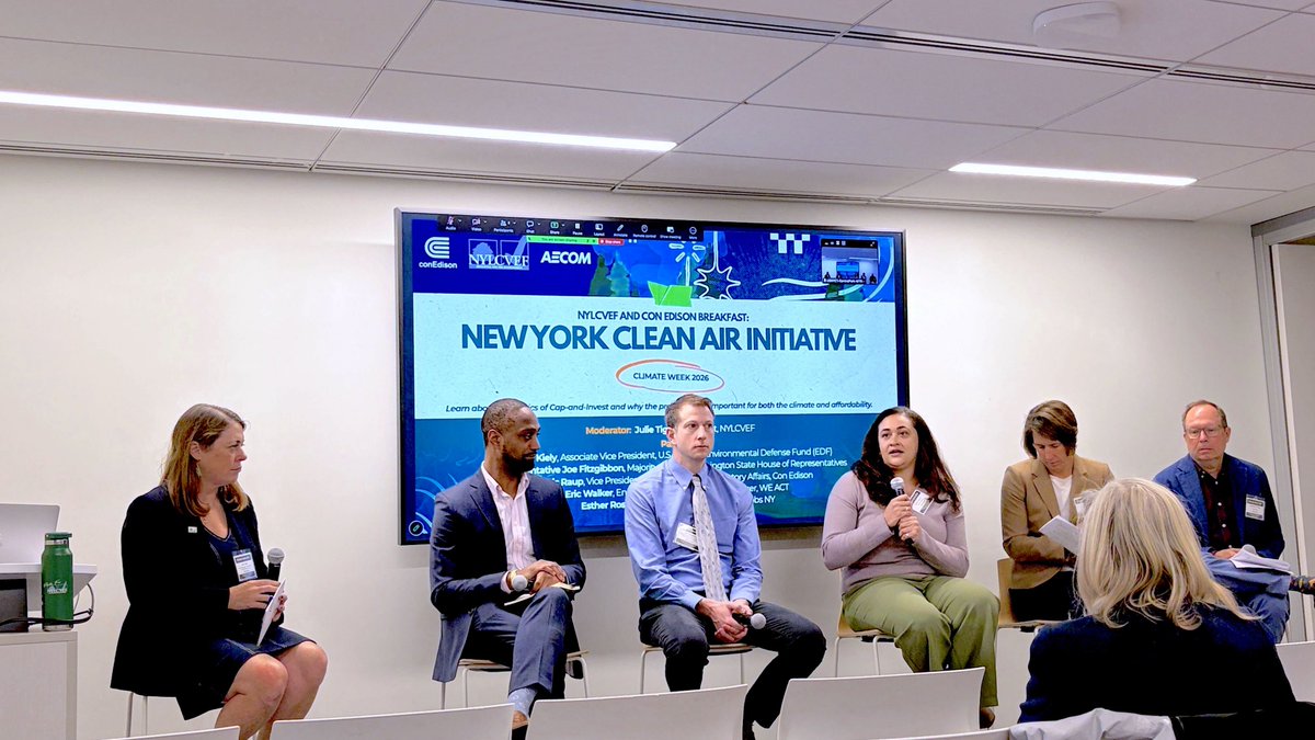 ClimateJobsNY's tweet photo. NY’s Clean Air Initiative could fund a pipeline of clean energy projects, creating union jobs for the next generation.

At a panel hosted by @NYLCVEF and @ConEdison, Esther Rosario spoke about why labor needs a voice as cap-and-invest moves forward.

Learn more: @NYforCleanAir https://t.co/5eBSaSbOmj