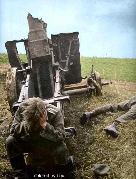MidnightAccords's tweet photo. @VoicesofWW2 Tanks Battle of Kursk https://t.co/2D1uHRAJej