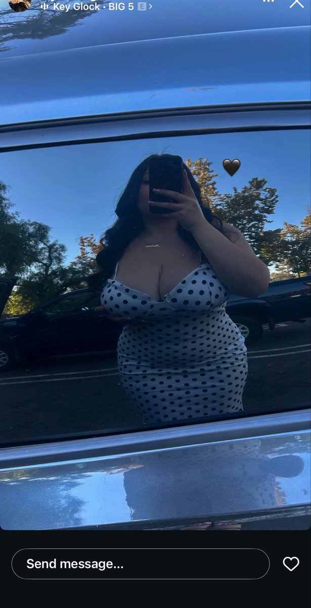 SexySin73's tweet photo. Feeding ex big titty sister https://t.co/OulpBpx9Ko